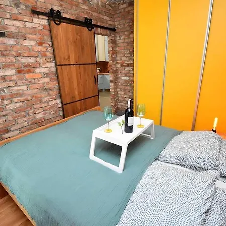 Bastion Walowa With Free Parking By Downtown Appartamento