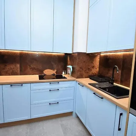 Blue Bastion Walowa 23c Z Klimatyzacja I Miejscem Parkingowym W Podziemnym Parkingu